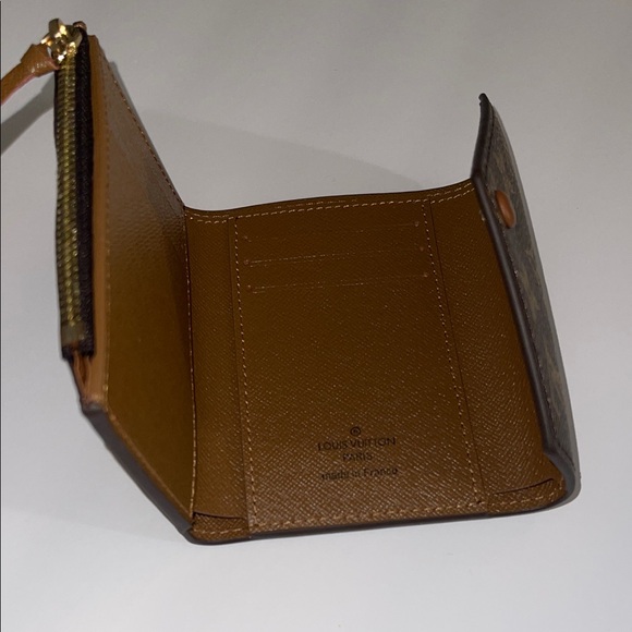Louis Vuitton Brown Monogram Wallet - Picture 5 of 13